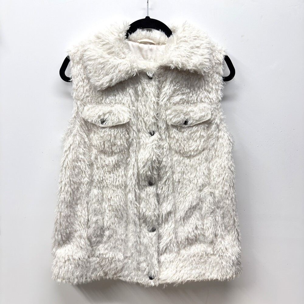 Guess Shaggy Faux Fur Vest, Size Medium, White with Pinkish Lining Snaps Pockets